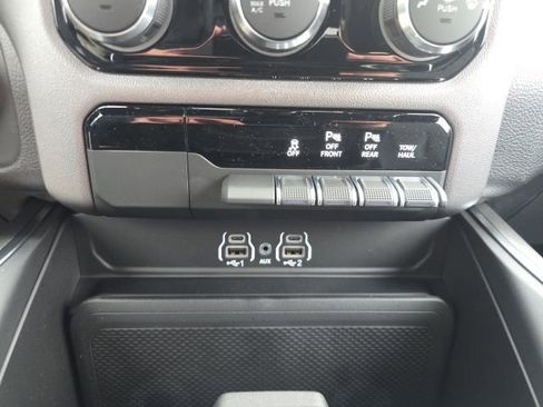 New 2025 RAM 1500 Tradesman image 22