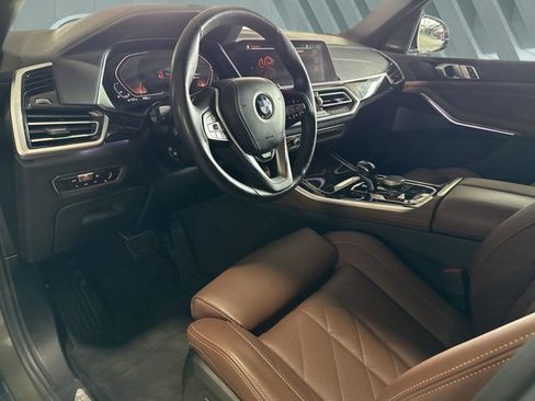 Used 2023 BMW X5 sDrive40i w/ Climate Comfort Package image 11