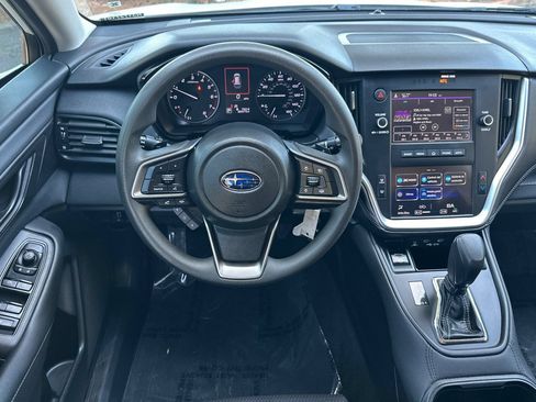 Used 2022 Subaru Outback AWD/4WD image 13