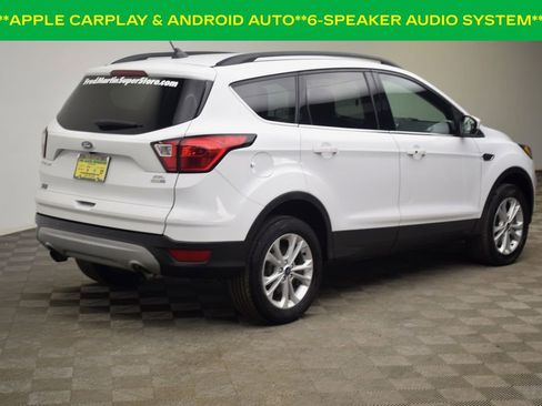 Used 2019 Ford Escape SEL image 8