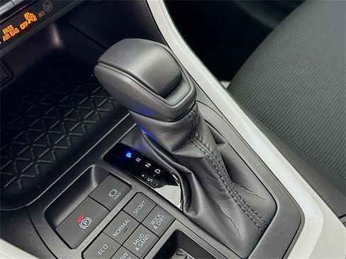 New 2025 Toyota RAV4 LE image 16