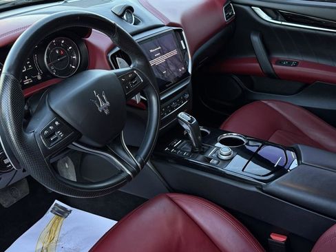 Used 2022 Maserati Ghibli Modena image 30