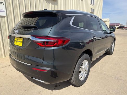 Used 2020 Buick Enclave Essence AWD/4WD image 7