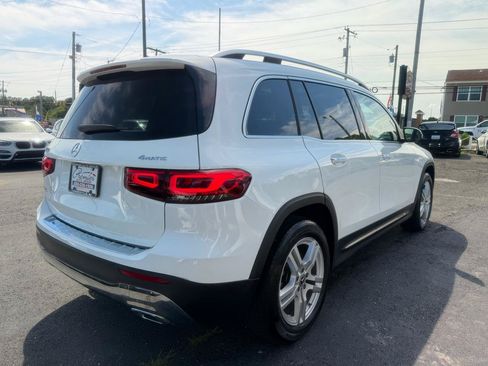 Used 2021 Mercedes-Benz GLB 250 4MATIC image 5