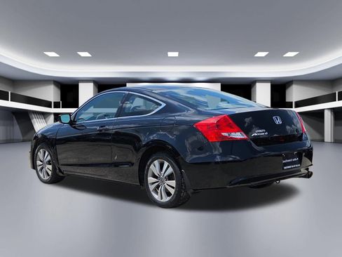 Used 2011 Honda Accord LX-S image 4
