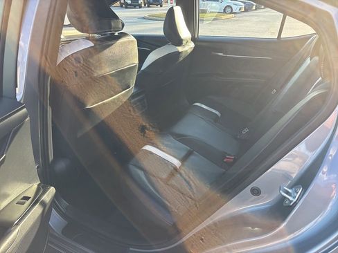 Used 2025 Toyota Camry SE image 10