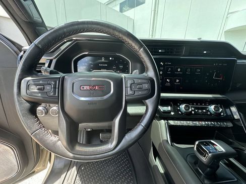 Certified 2022 GMC Sierra 1500 AT4X AWD/4WD image 11