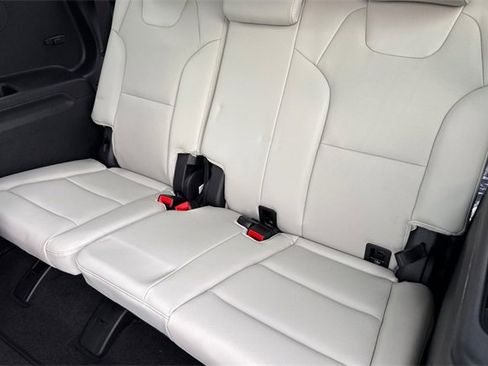 New 2025 Kia Telluride S image 17