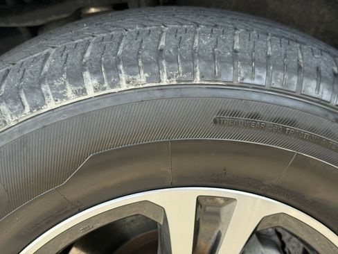 Used 2016 Toyota Tacoma TRD Sport image 42