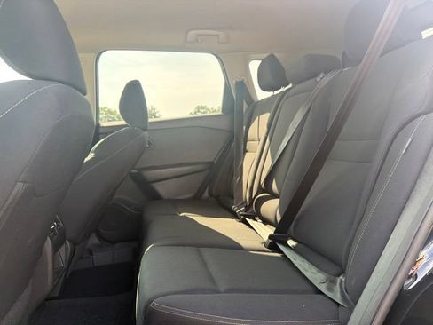 Used 2023 Nissan Rogue S AWD/4WD image 13