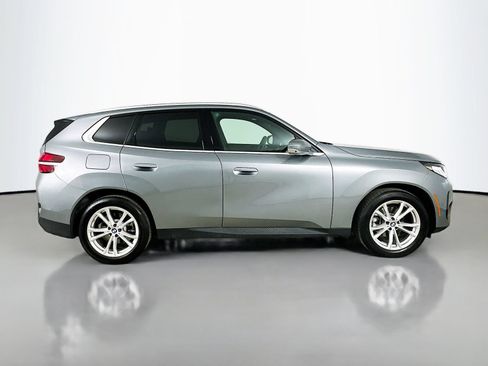 Used 2025 BMW X3 xDrive30i AWD/4WD image 4