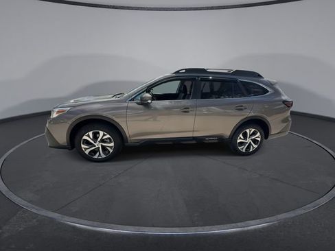 Certified 2022 Subaru Outback Limited image 4