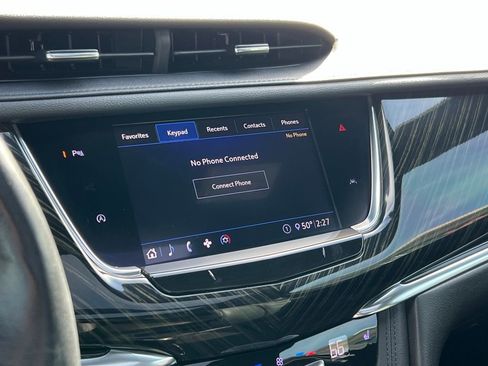 Used 2020 Cadillac XT6 Premium Luxury image 42