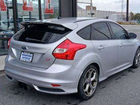 Used 2014 Ford Focus ST w/ Equipment Group 202A image 7