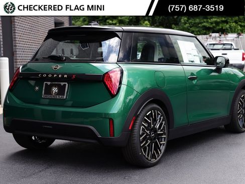 Used 2025 MINI Cooper S image 7