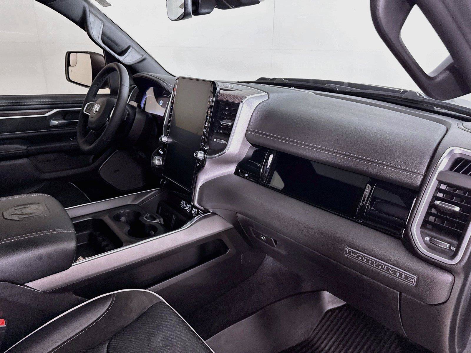 Used 2026 RAM 1500 Laramie w/ Night Edition AWD/4WD image 30