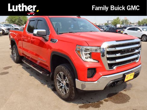 Used 2020 GMC Sierra 1500 SLE w/ SLE Value Package AWD/4WD image 1