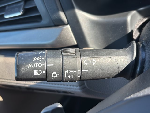 Used 2018 Honda Odyssey EX-L image 17