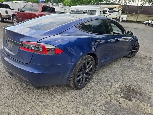 Used 2022 Tesla Model S AWD/4WD image 4