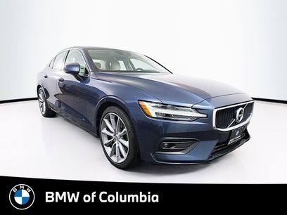 Used 2021 Volvo S60 T6 Momentum w/ Climate Package