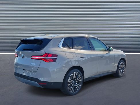 New 2026 BMW X3 xDrive30 w/ Premium Package image 3