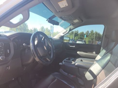 Used 2020 Chevrolet Silverado 1500 W/T w/ WT Value Package AWD/4WD image 13
