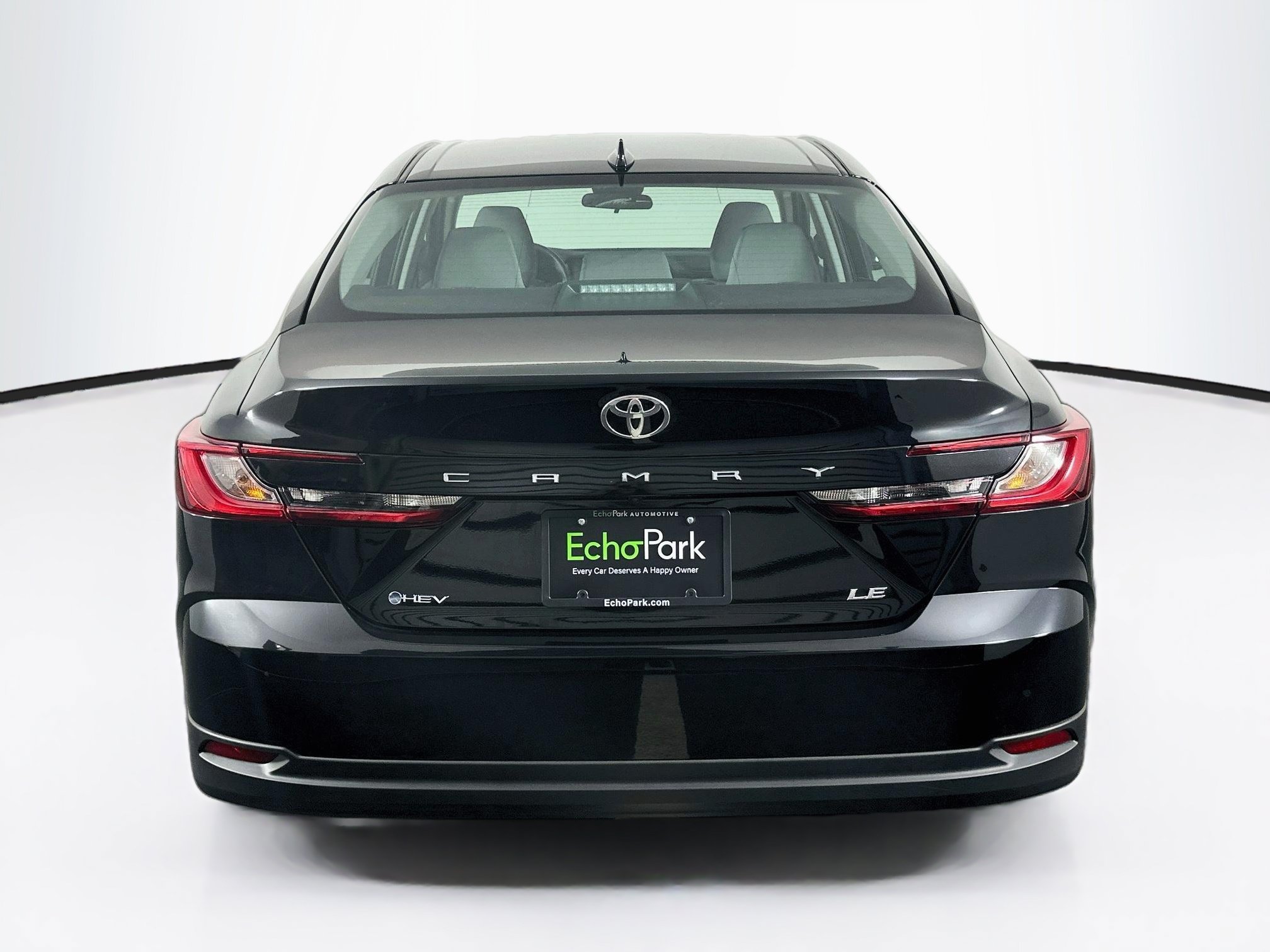 Used 2026 Toyota Camry LE FWD image 7