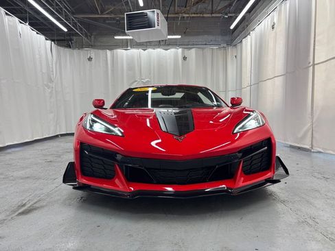 Certified 2023 Chevrolet Corvette Z06 w/ Z07 Performance Package image 9
