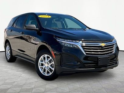 Used 2024 Chevrolet Equinox LS w/ LS Convenience Package