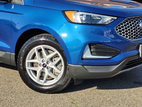 Certified 2023 Ford Edge SEL image 6
