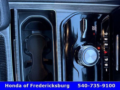 Used 2024 Jeep Wagoneer L Series II w/ Flexible Seating Group image 46