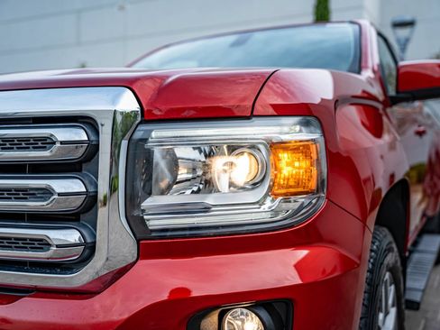 Used 2015 GMC Canyon SLE RWD image 13