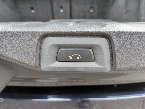 Certified 2023 BMW X5 sDrive40i w/ M Sport Package image 43