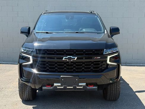 Used 2024 Chevrolet Tahoe Z71 w/ Luxury Package AWD/4WD image 15