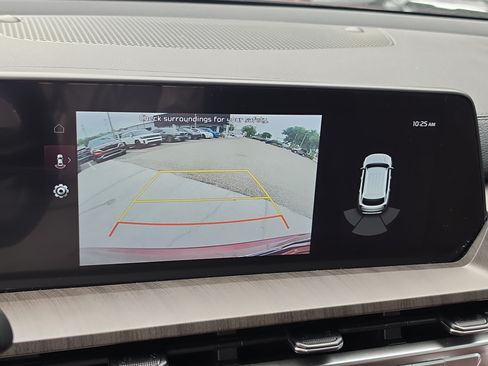 Certified 2023 Kia Telluride EX w/ EX Captain's Chair Package FWD image 26
