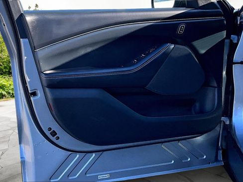 Used 2021 Ford Mustang Mach-E Select image 23