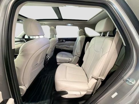 Used 2024 Kia Sorento SX Prestige w/ Panoramic Sunroof Package AWD/4WD image 22