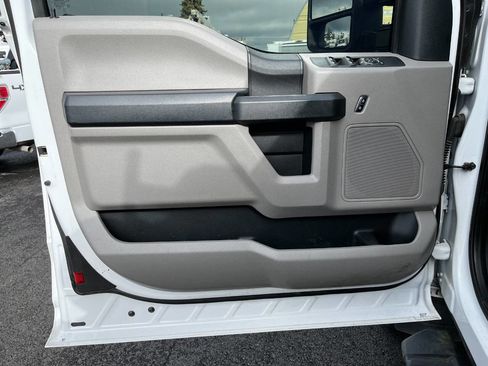 Used 2019 Ford F250 XL w/ XL Value Package image 9