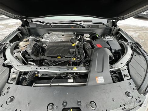 Used 2024 Chevrolet Trax RS w/ Driver Confidence Package image 13