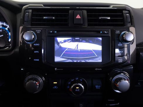 Used 2015 Toyota 4Runner TRD Pro AWD/4WD image 31
