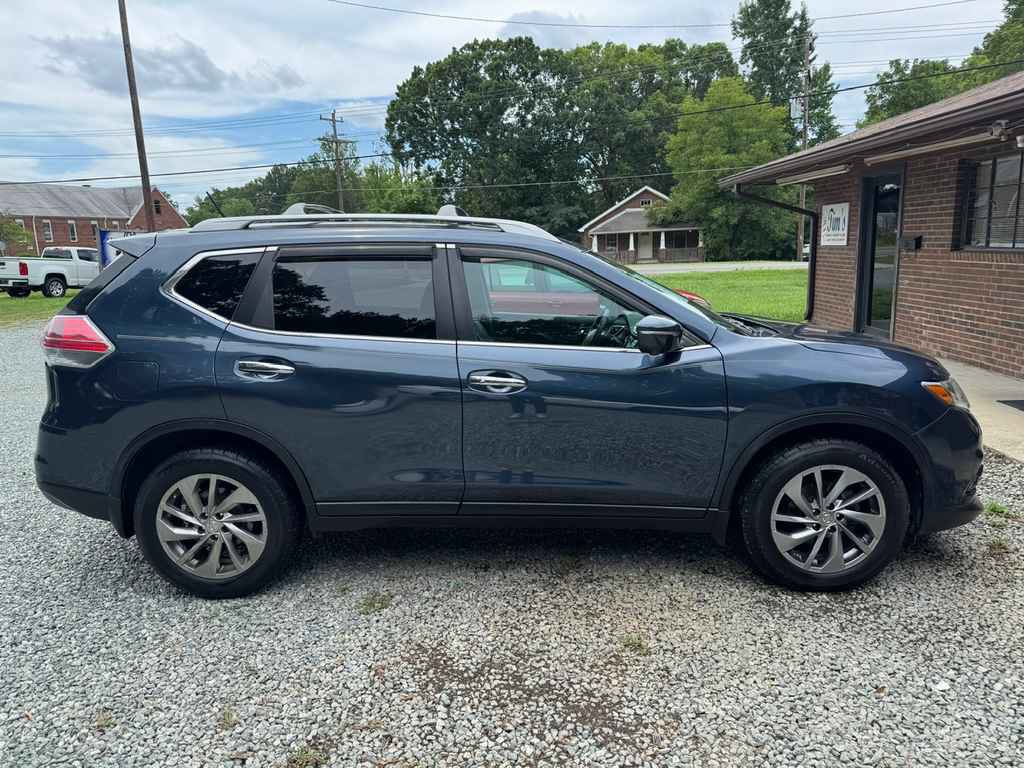 Used 2015 Nissan Rogue SL w/ SL Premium Package FWD image 6