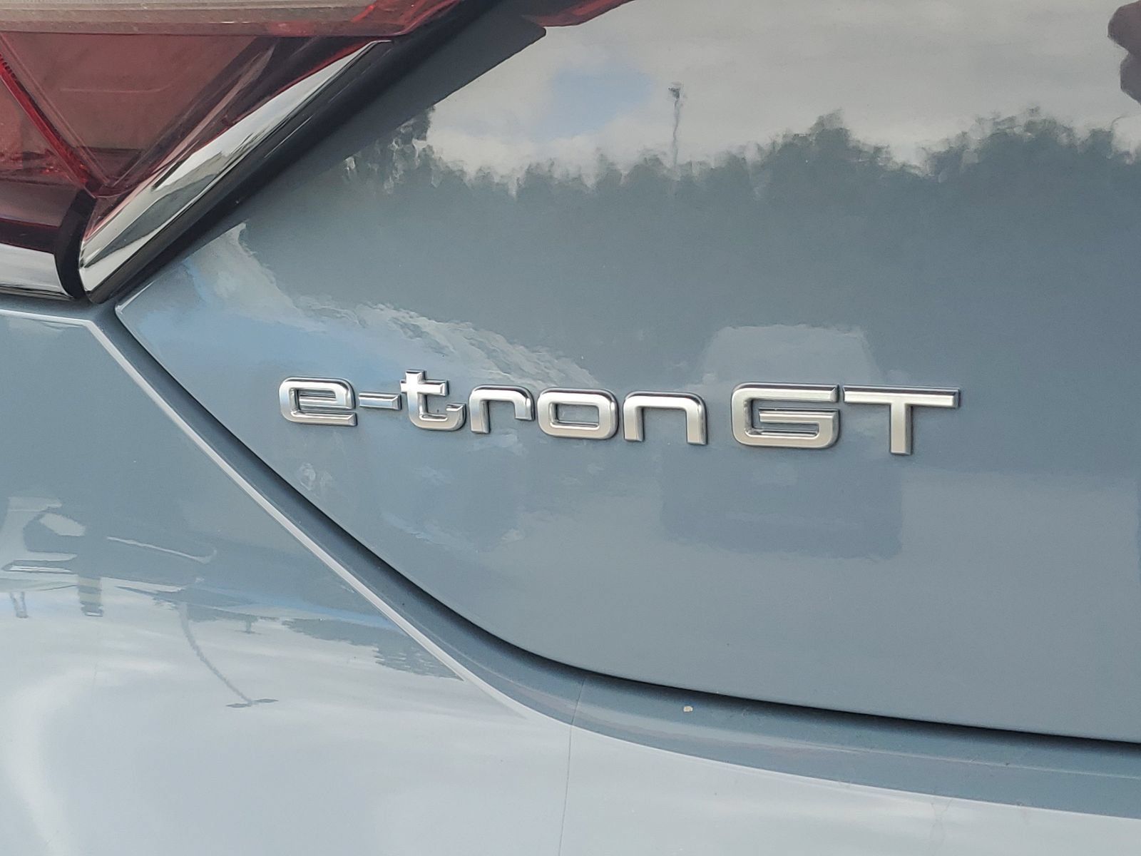 Used 2024 Audi e-tron GT Premium Plus w/ Executive Package AWD/4WD image 6