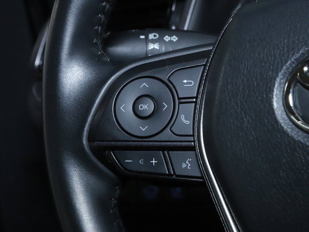 Used 2024 Toyota Camry SE FWD image 23