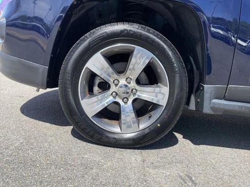 Certified 2016 Jeep Compass High Altitude AWD/4WD image 9