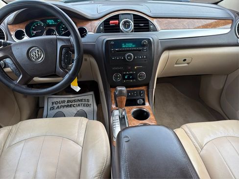 Used 2008 Buick Enclave CXL w/ Luxury Package FWD image 16