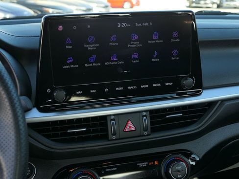 Used 2024 Kia Forte GT-Line image 18