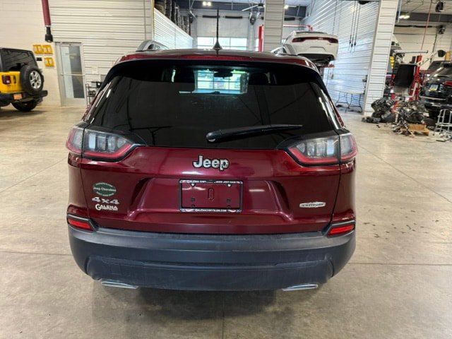 Used 2019 Jeep Cherokee Latitude w/ Popular Appearance Group AWD/4WD image 23