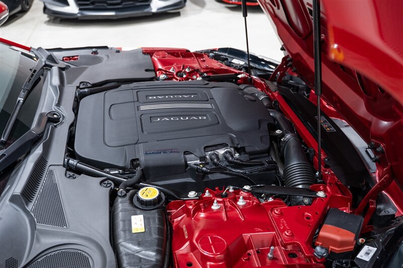 Used 2015 Jaguar F-TYPE S RWD image 43