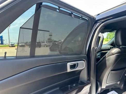 Used 2020 Ford Explorer Limited RWD image 29