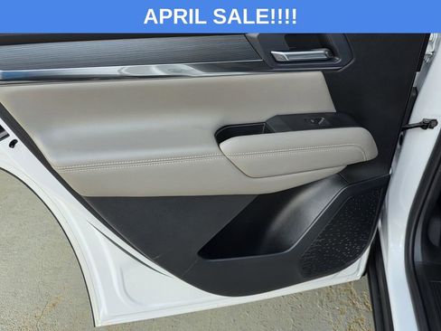Used 2026 GMC Terrain Elevation w/ Elevation Premium Package FWD image 35